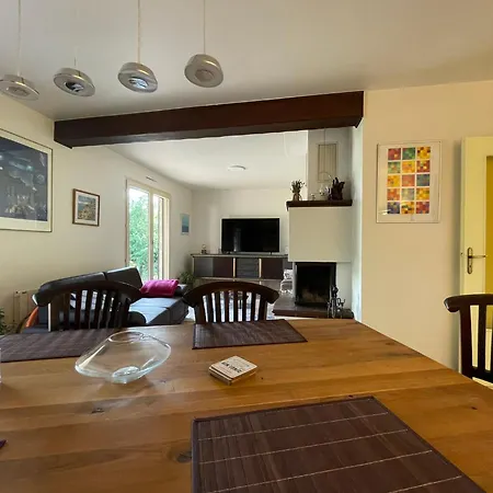 La Maison Des Roses Holiday home