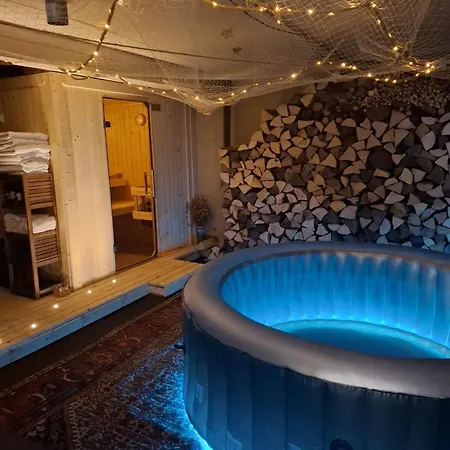 La Maison Des Roses *